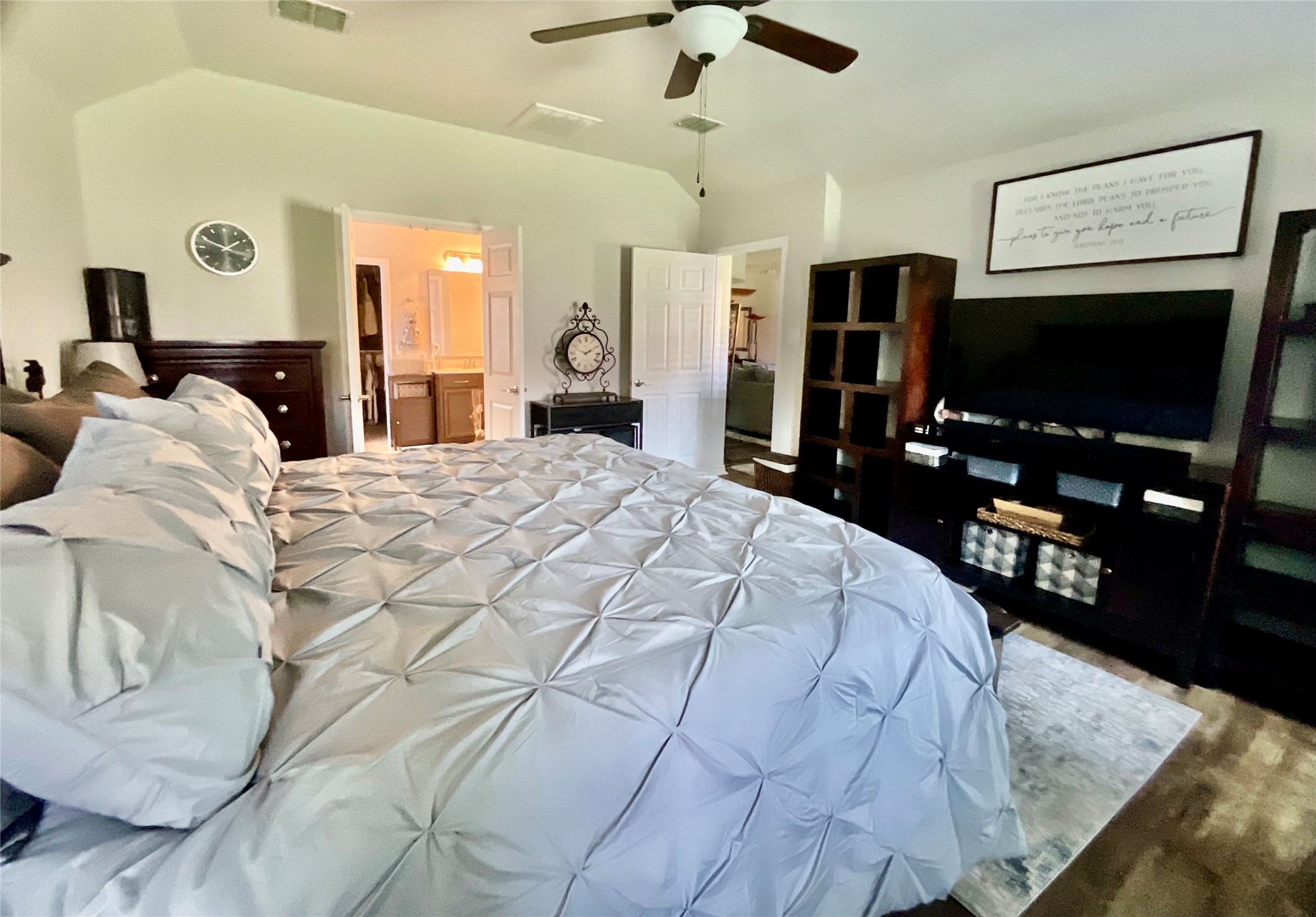 9123 Post Oak Court Arlington TX 76002