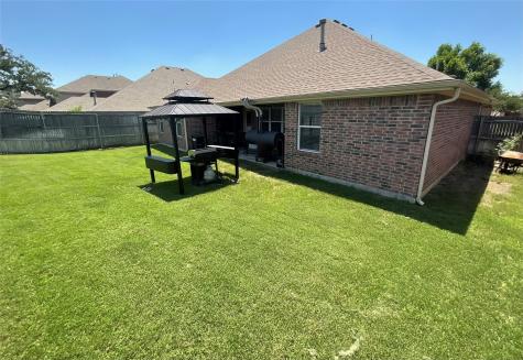9123 Post Oak Court Arlington TX 76002
