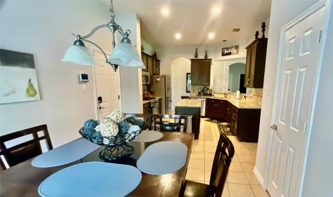 9123 Post Oak Court Arlington TX 76002