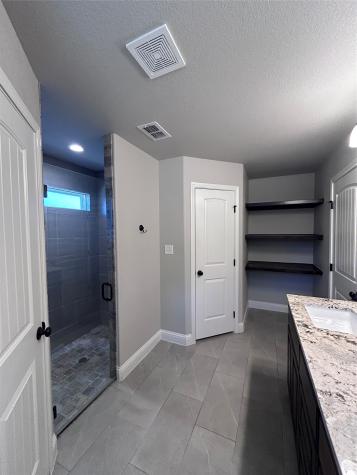 5416 Belaire Circle Granbury TX 76048