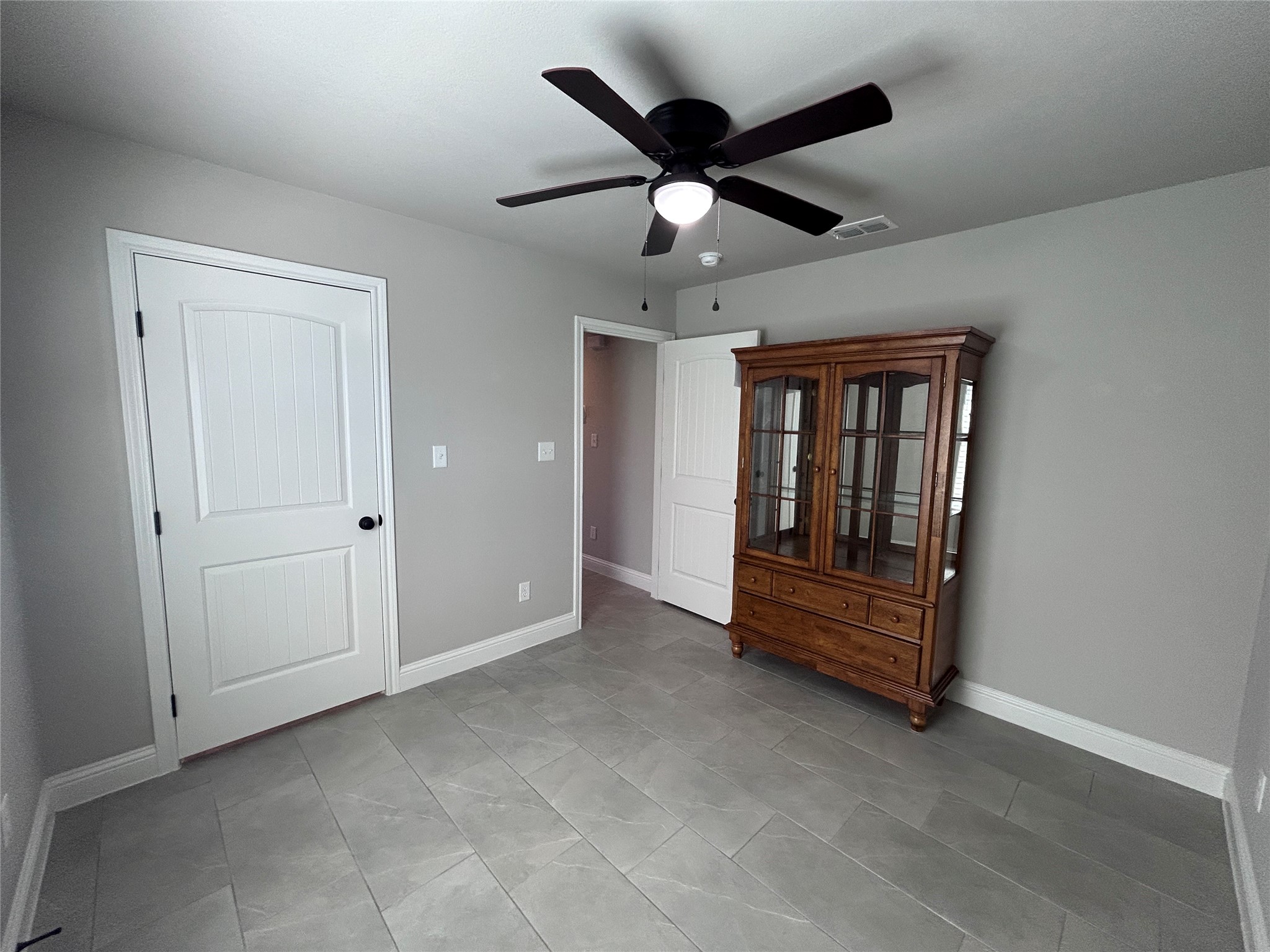 5416 Belaire Circle Granbury TX 76048