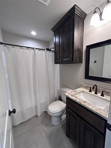 5416 Belaire Circle Granbury TX 76048