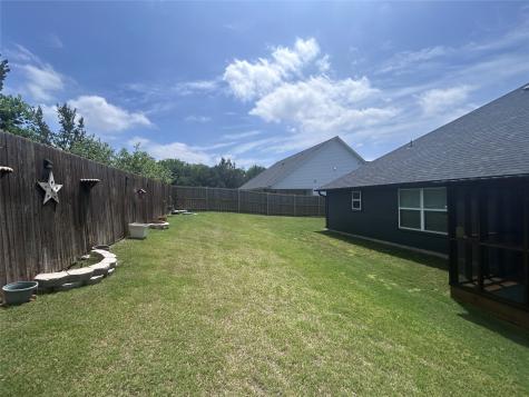 5416 Belaire Circle Granbury TX 76048