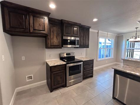 5416 Belaire Circle Granbury TX 76048