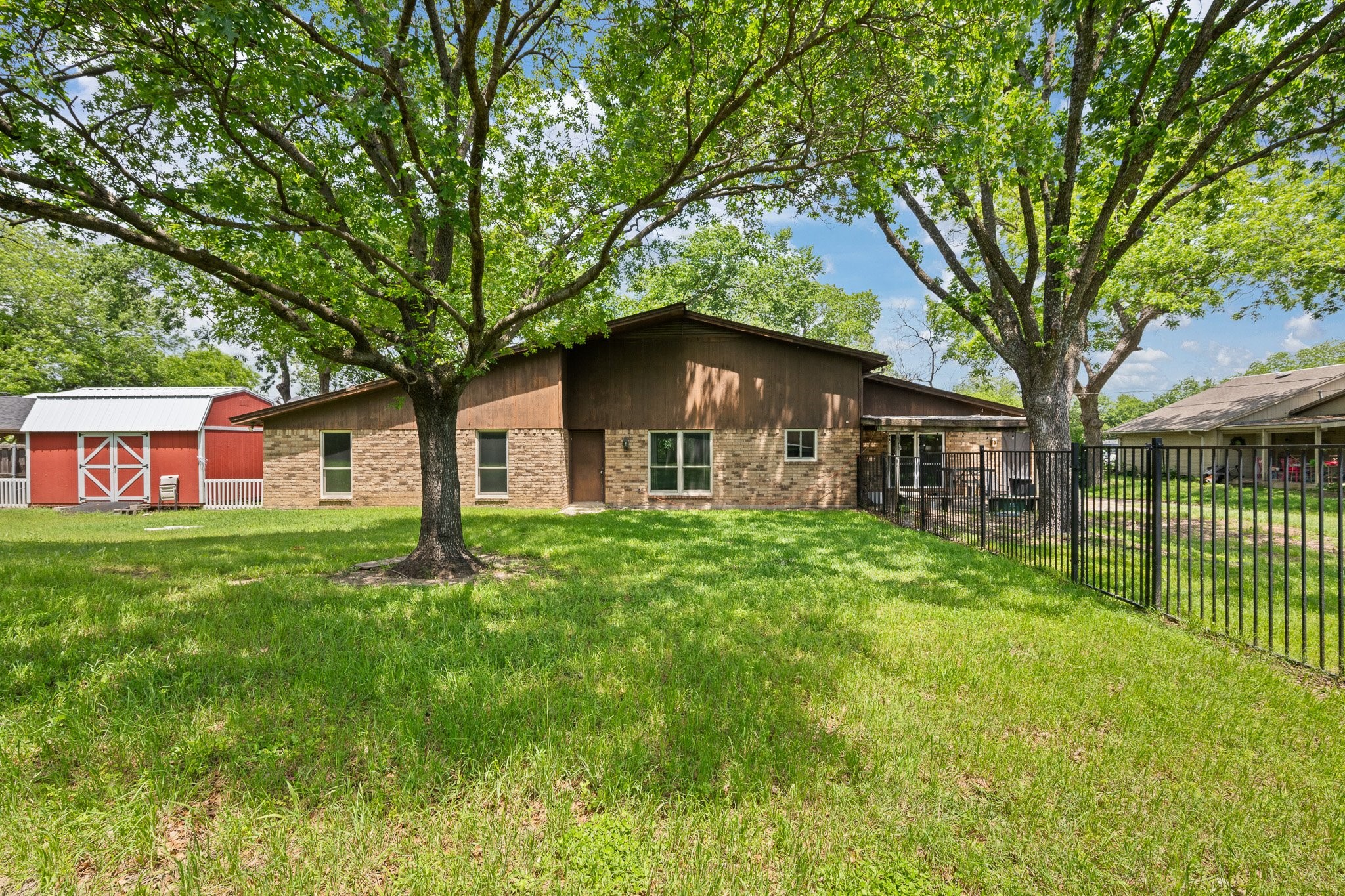 322 Frank Keasler Boulevard Duncanville TX 75116