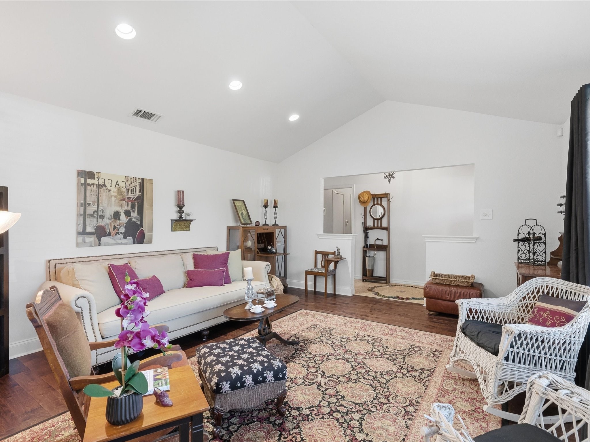 5320 Elkridge Drive Dallas TX 75227