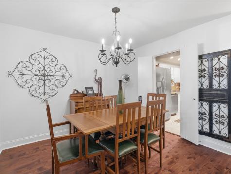 5320 Elkridge Drive Dallas TX 75227
