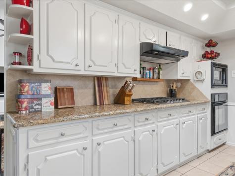 5320 Elkridge Drive Dallas TX 75227