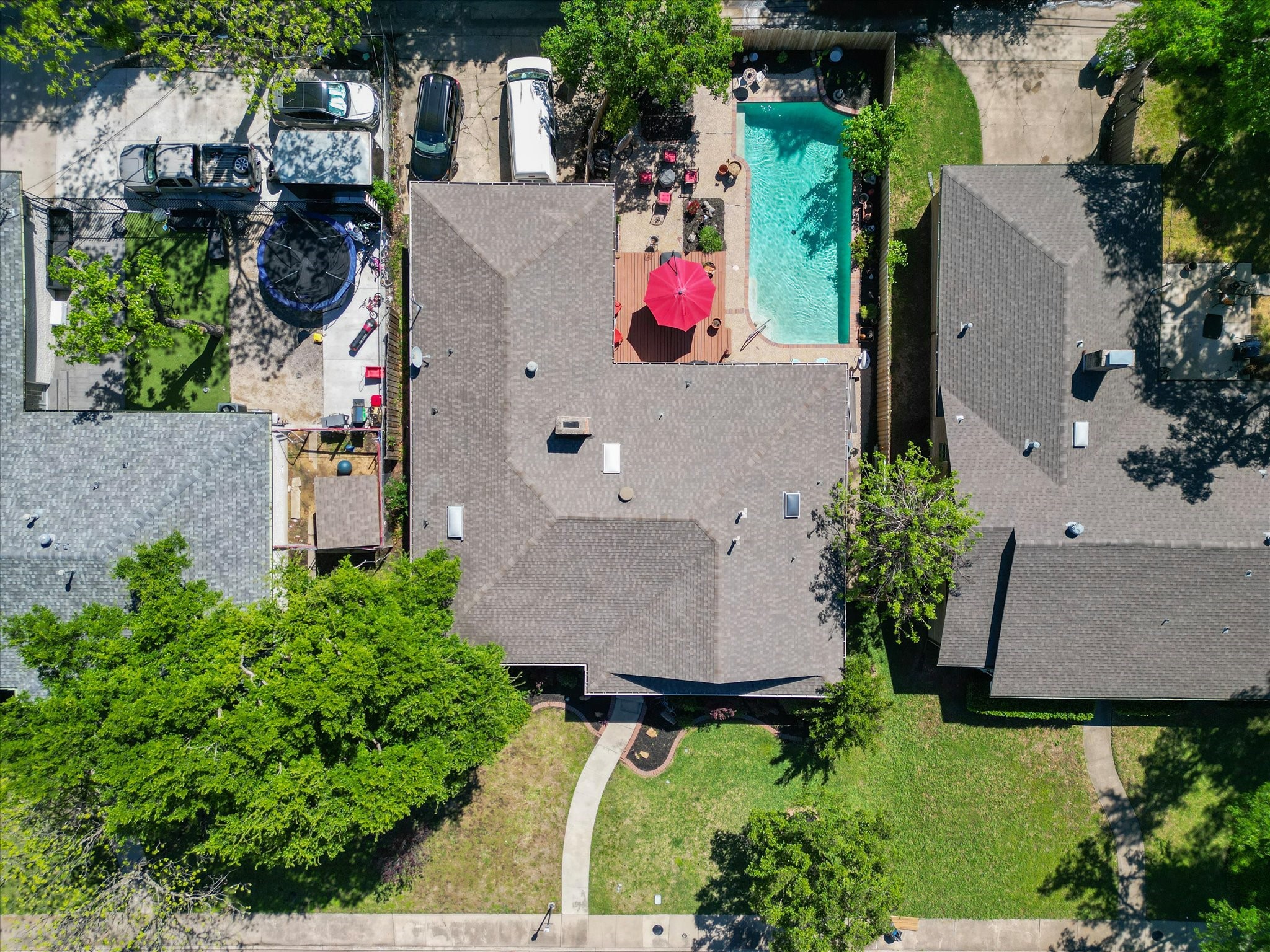 5320 Elkridge Drive Dallas TX 75227