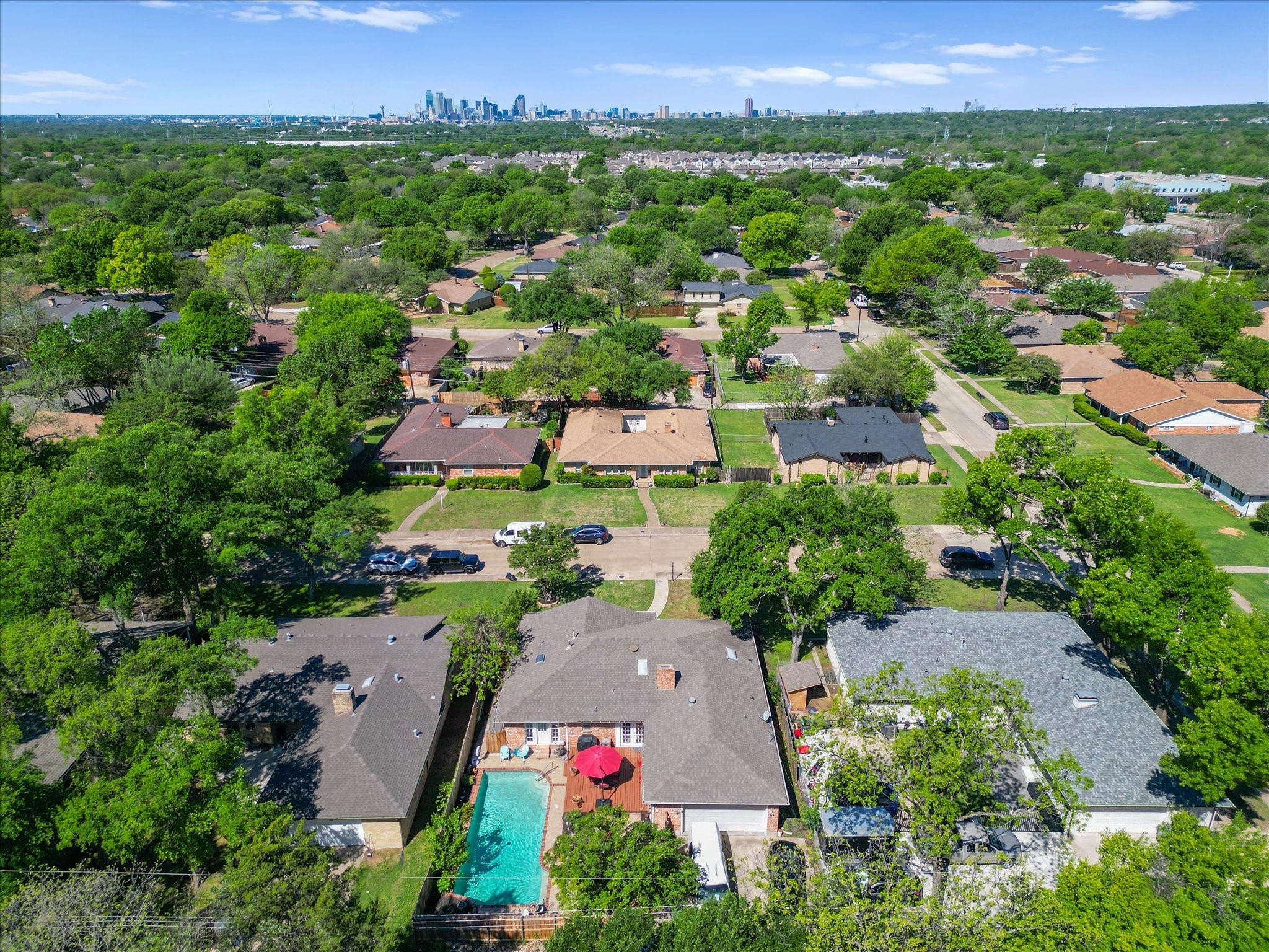 5320 Elkridge Drive Dallas TX 75227