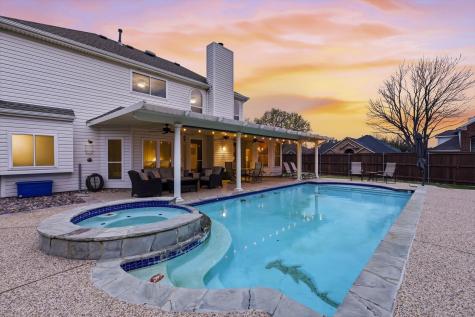 5901 Rushing Creek Court Haltom City TX 76137