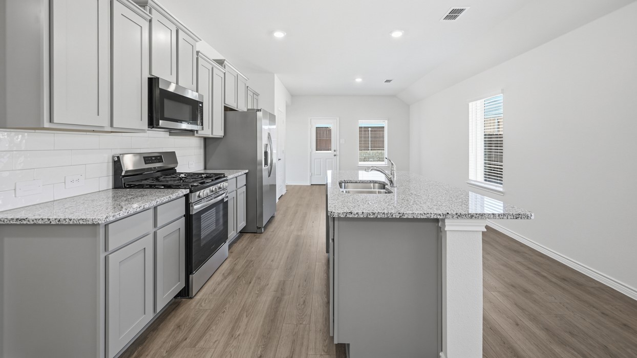 1217 Silent Peak Drive Princeton TX 75407