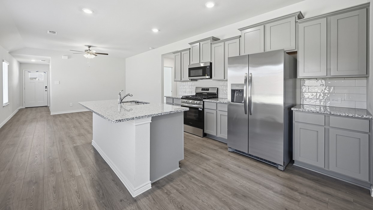 1217 Silent Peak Drive Princeton TX 75407