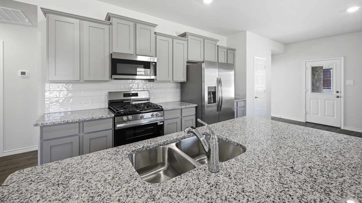 1217 Silent Peak Drive Princeton TX 75407