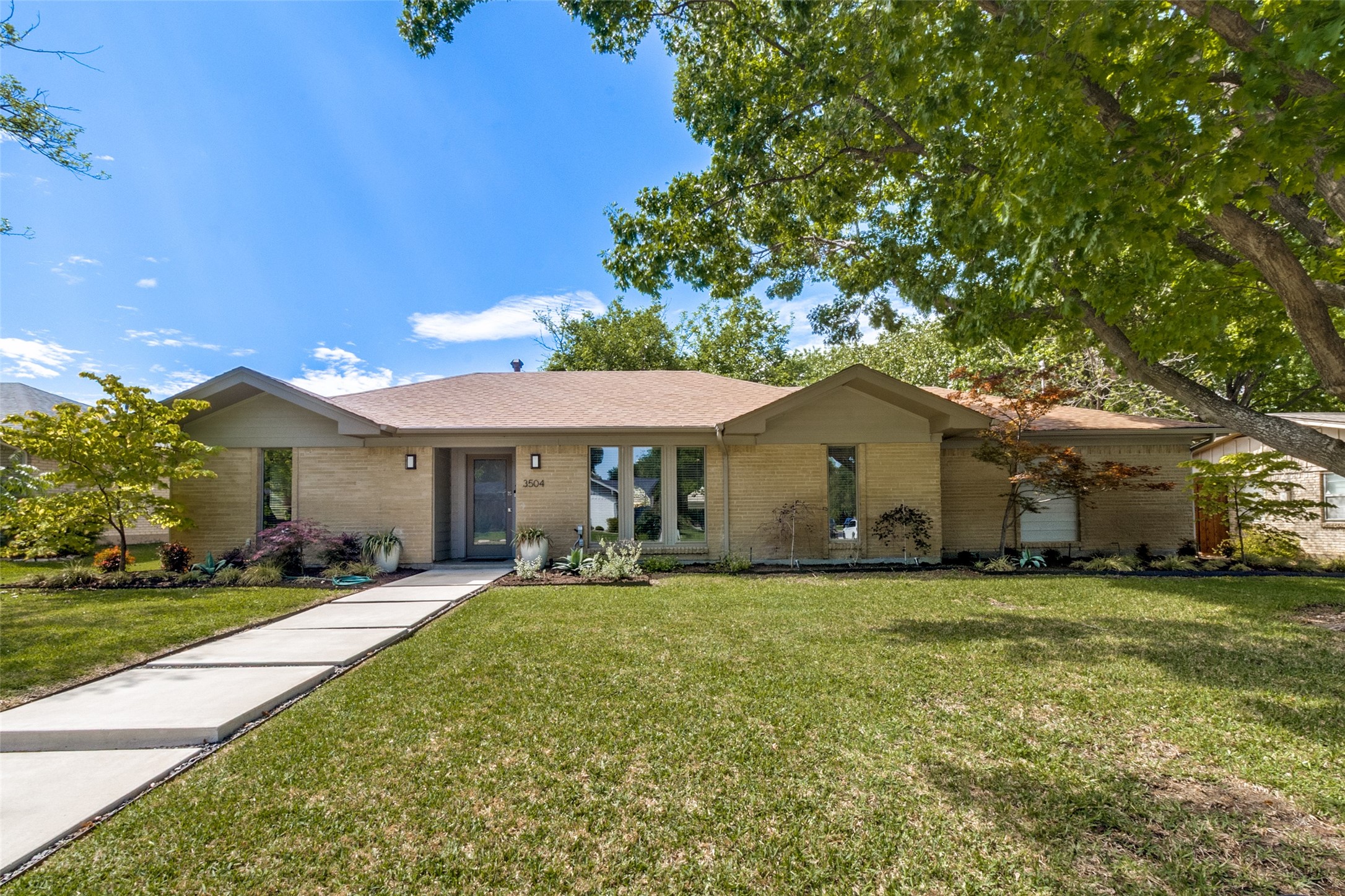 3504 Janlyn Lane Farmers Branch TX 75234