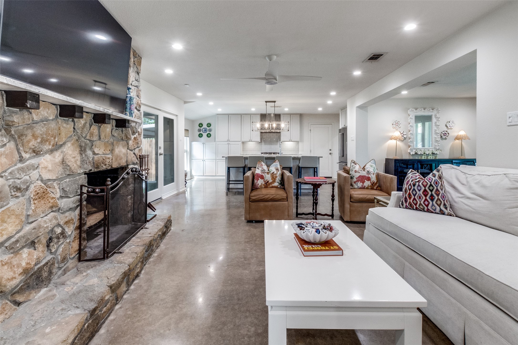 3504 Janlyn Lane Farmers Branch TX 75234