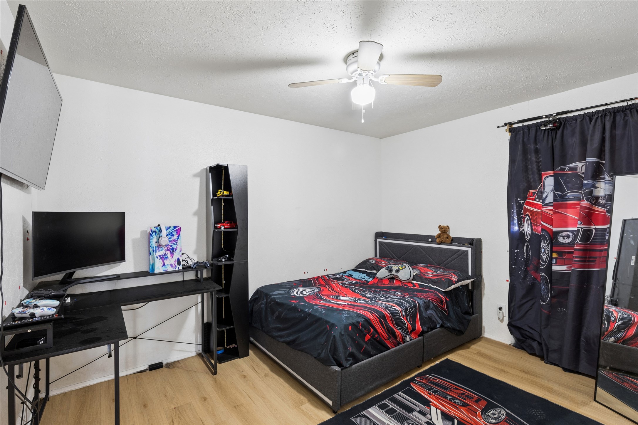 1905 Montana Trail Grand Prairie TX 75052