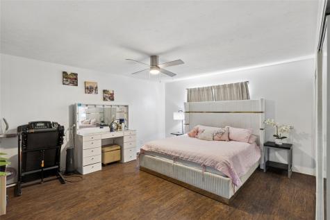 1905 Montana Trail Grand Prairie TX 75052