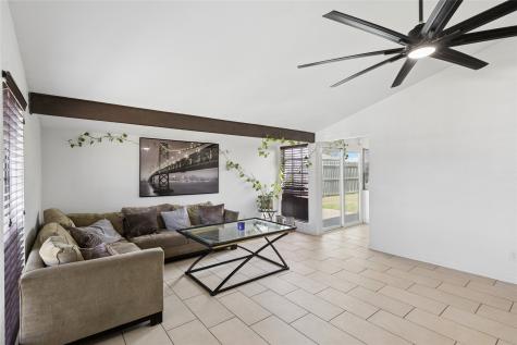 1905 Montana Trail Grand Prairie TX 75052