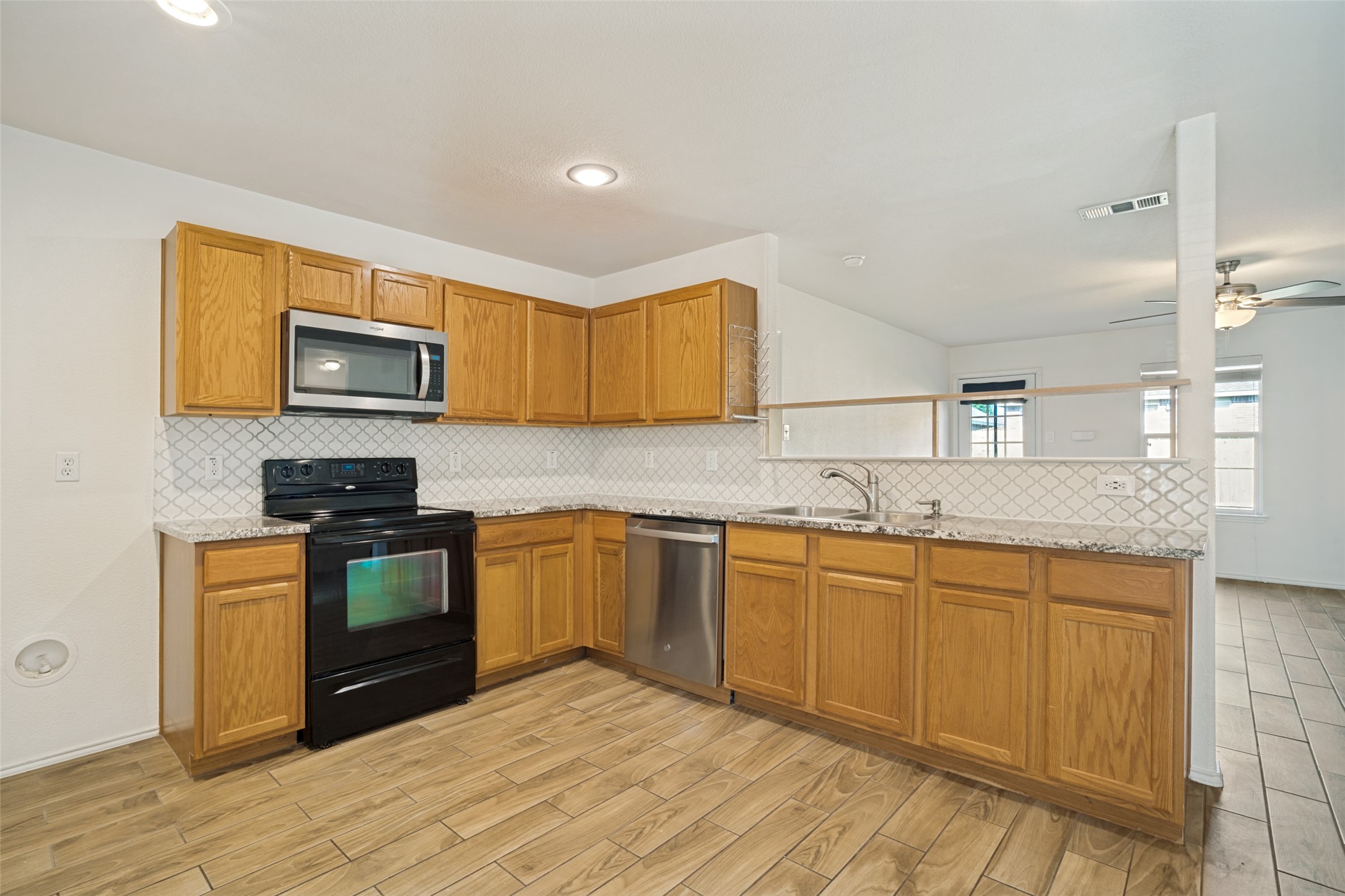 9005 Navigation Drive Fort Worth TX 76179
