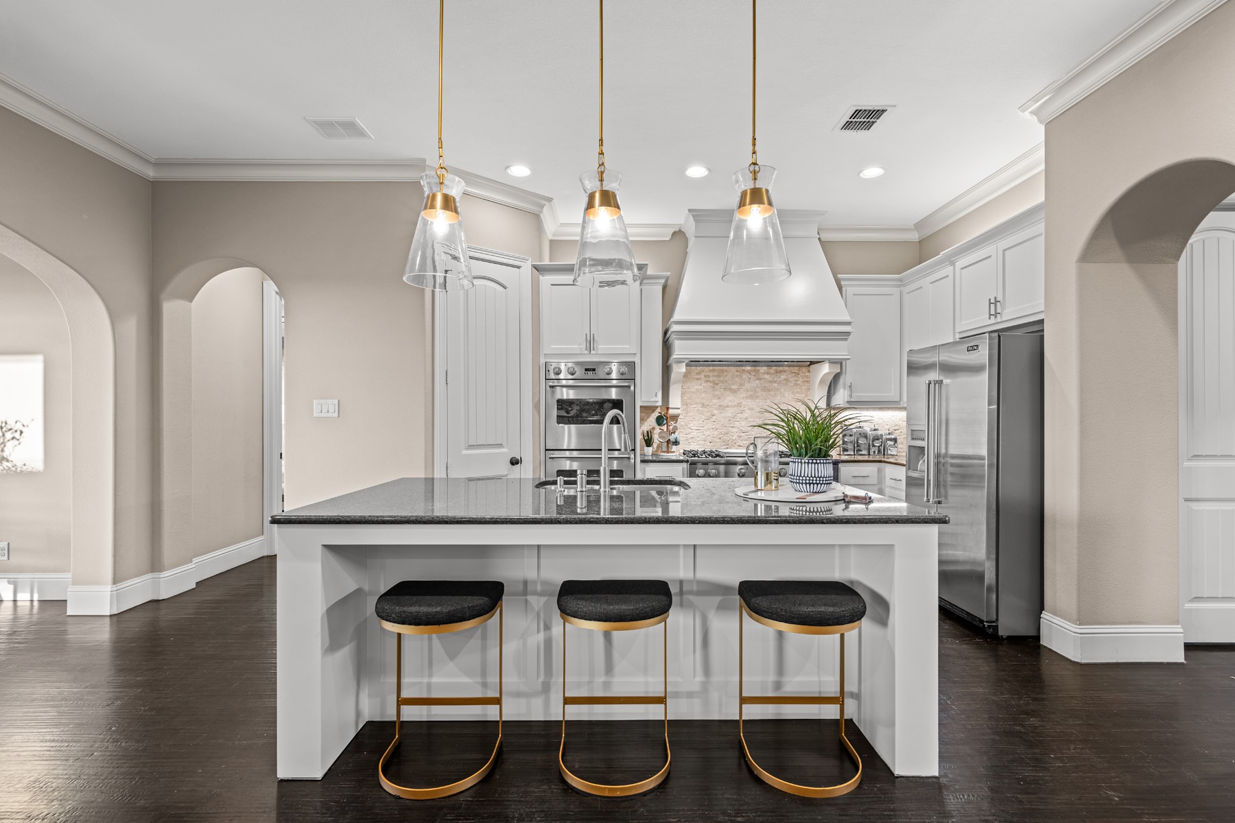 5843 Shoreside Bend Irving TX 75039