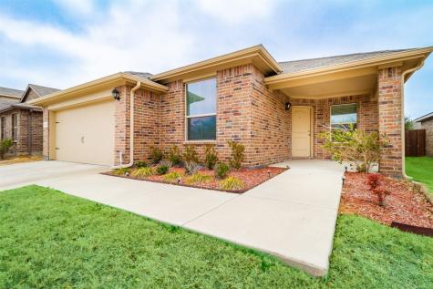 629 Buzzard Lake Trail Fort Worth TX 76120
