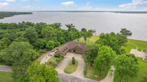 1255 Rs County Road 3400 Emory TX 75440