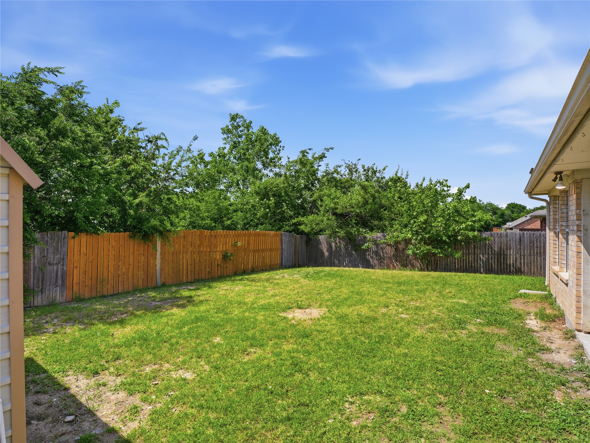 104 Adams Drive Crowley TX 76036