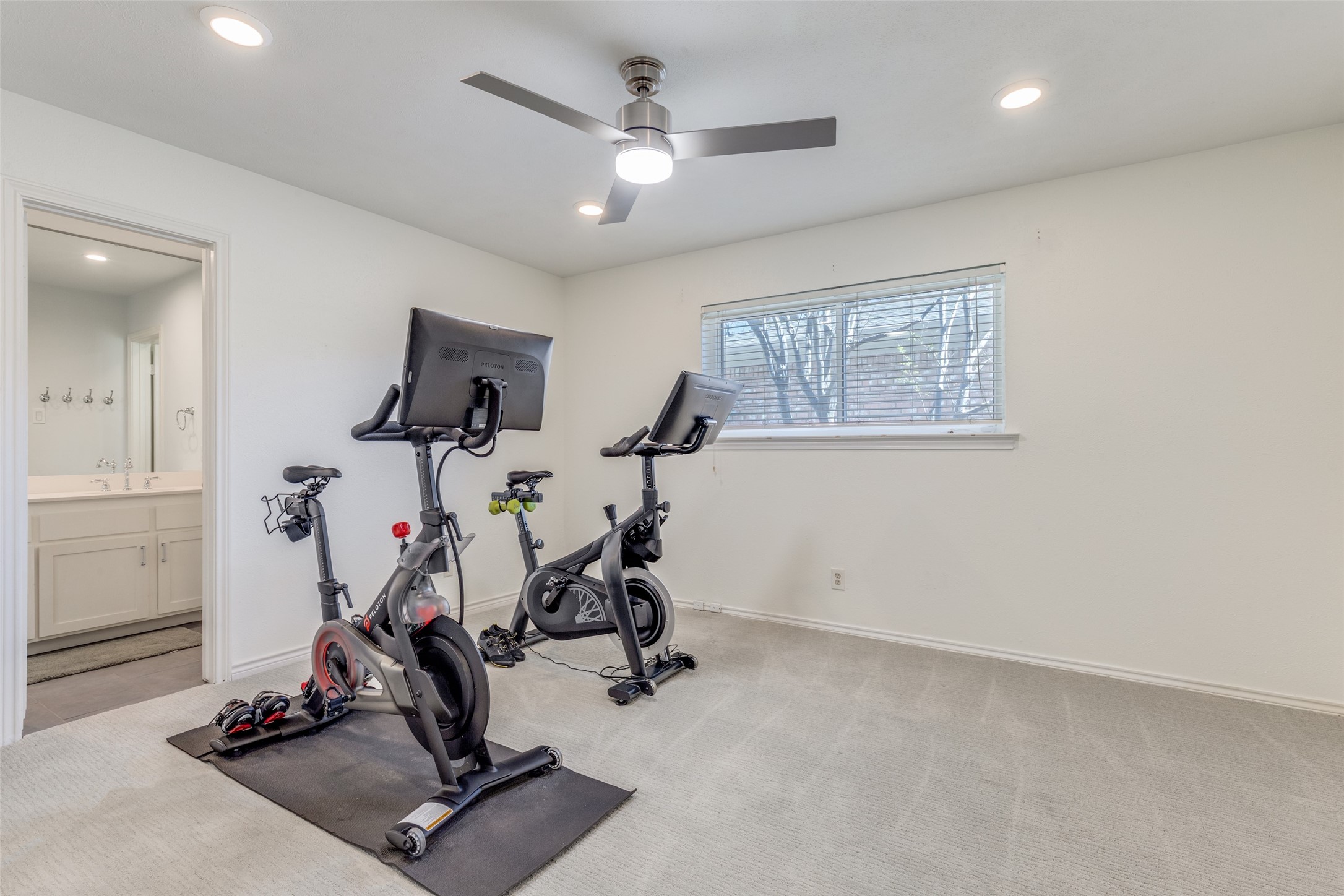 4230 Royal Ridge Drive Dallas TX 75229