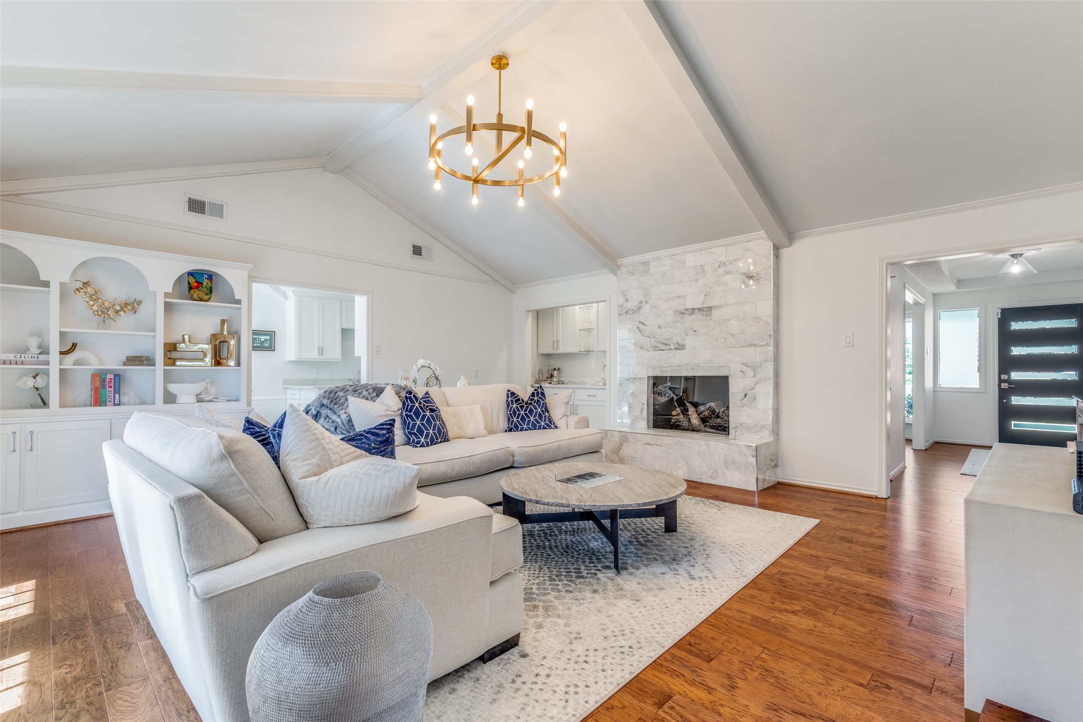 4230 Royal Ridge Drive Dallas TX 75229