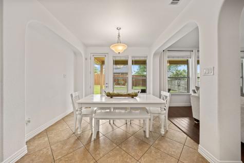 617 Wellington Drive Roanoke TX 76262