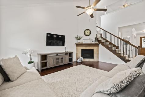 617 Wellington Drive Roanoke TX 76262