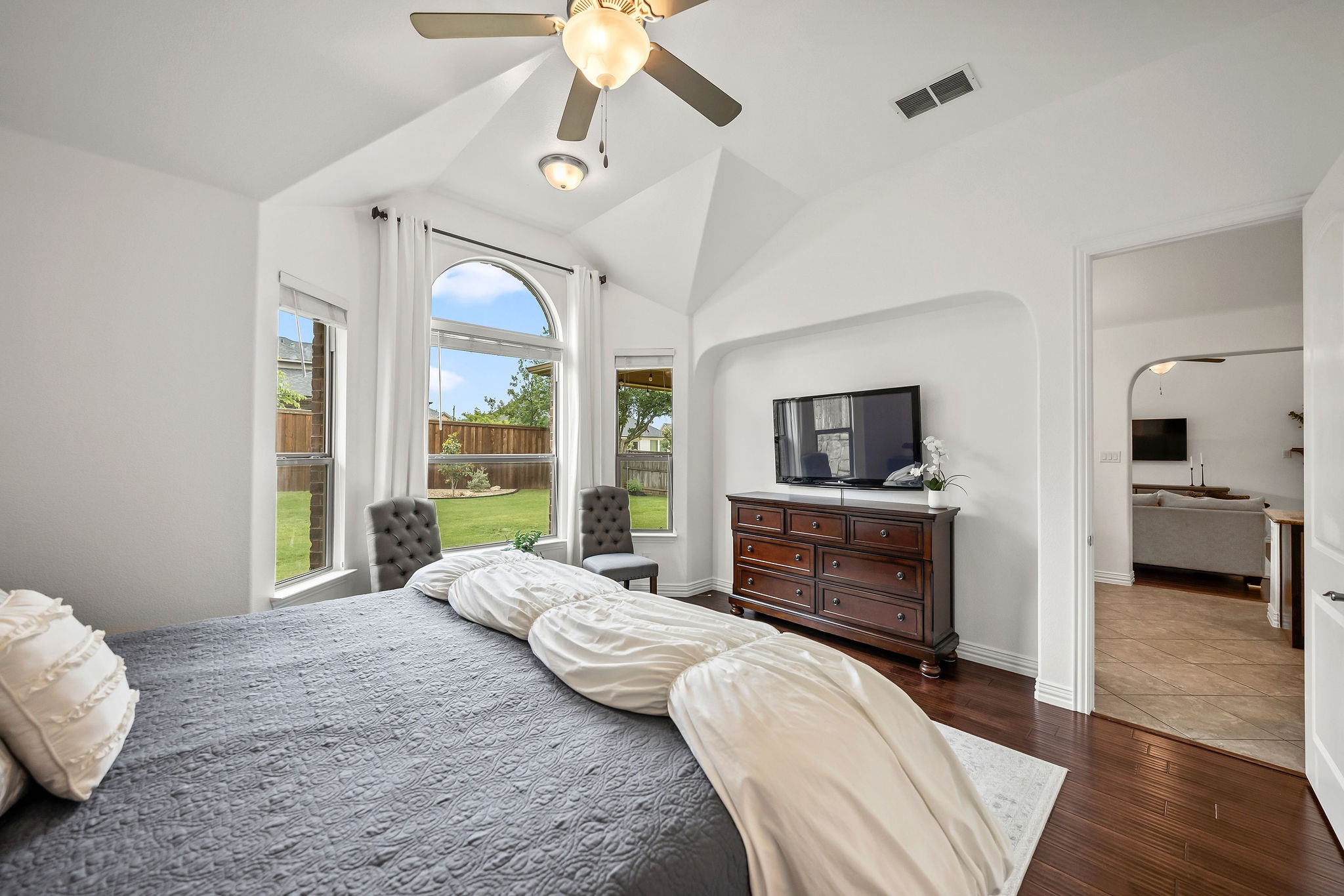617 Wellington Drive Roanoke TX 76262