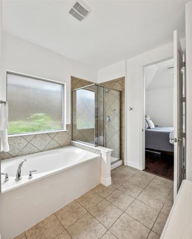 617 Wellington Drive Roanoke TX 76262