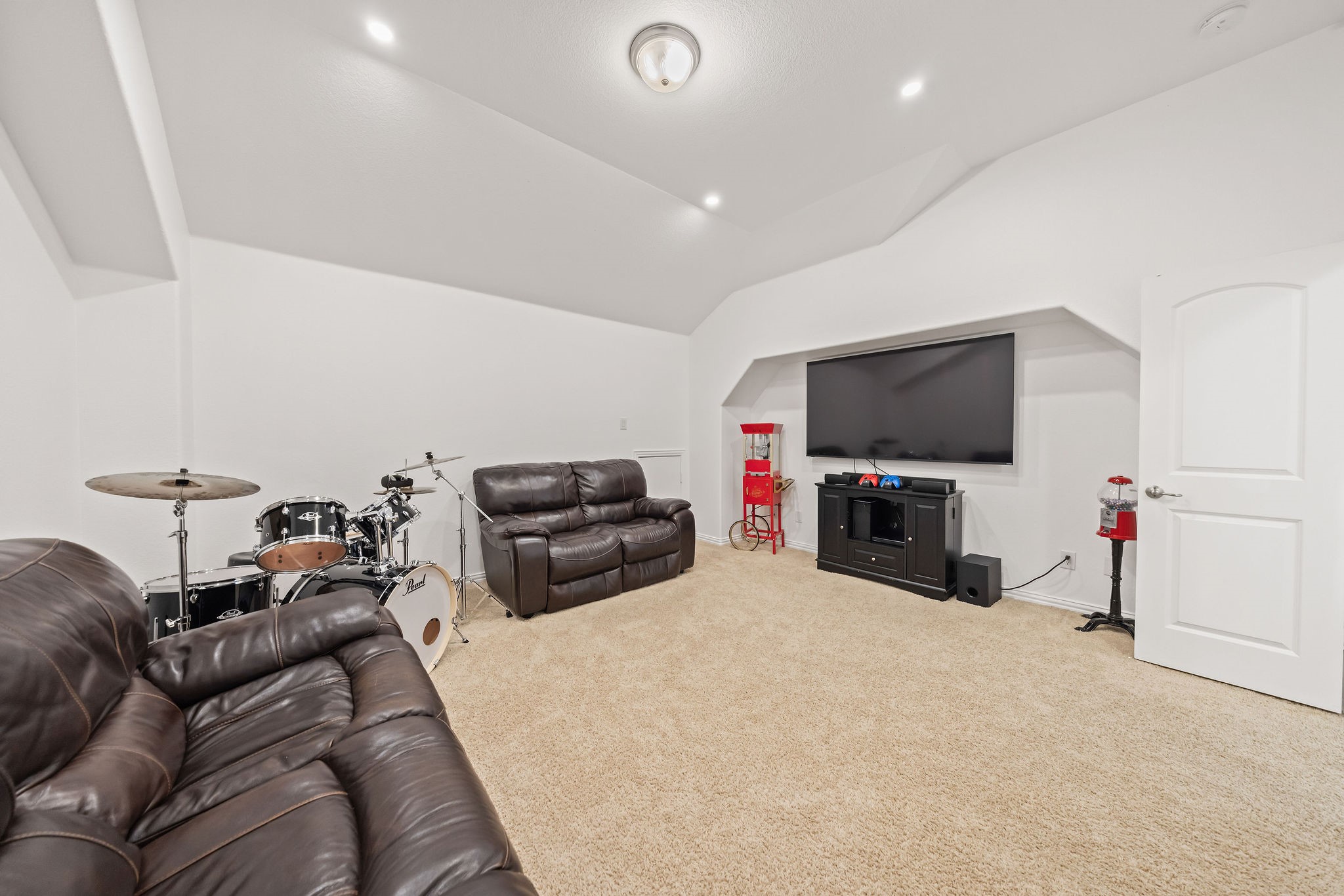 617 Wellington Drive Roanoke TX 76262