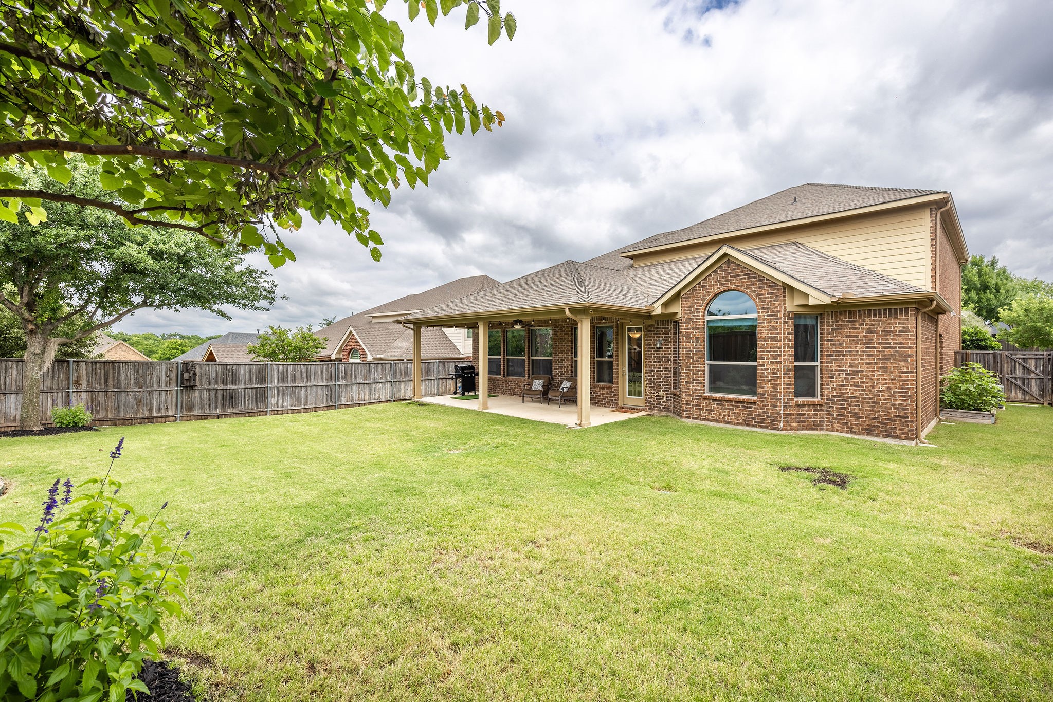 617 Wellington Drive Roanoke TX 76262