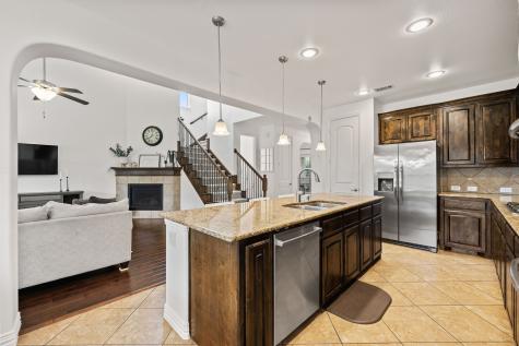 617 Wellington Drive Roanoke TX 76262