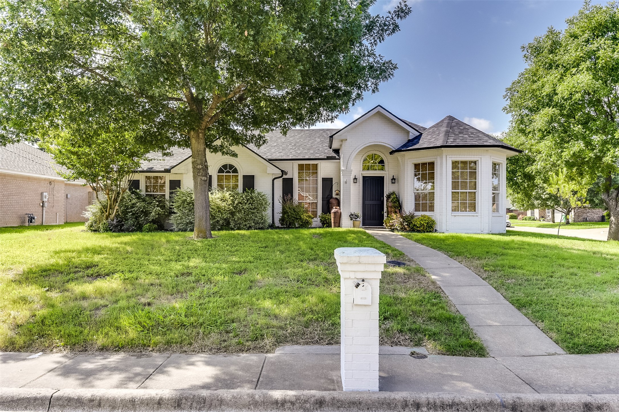 700 Stanford Drive Waxahachie TX 75165