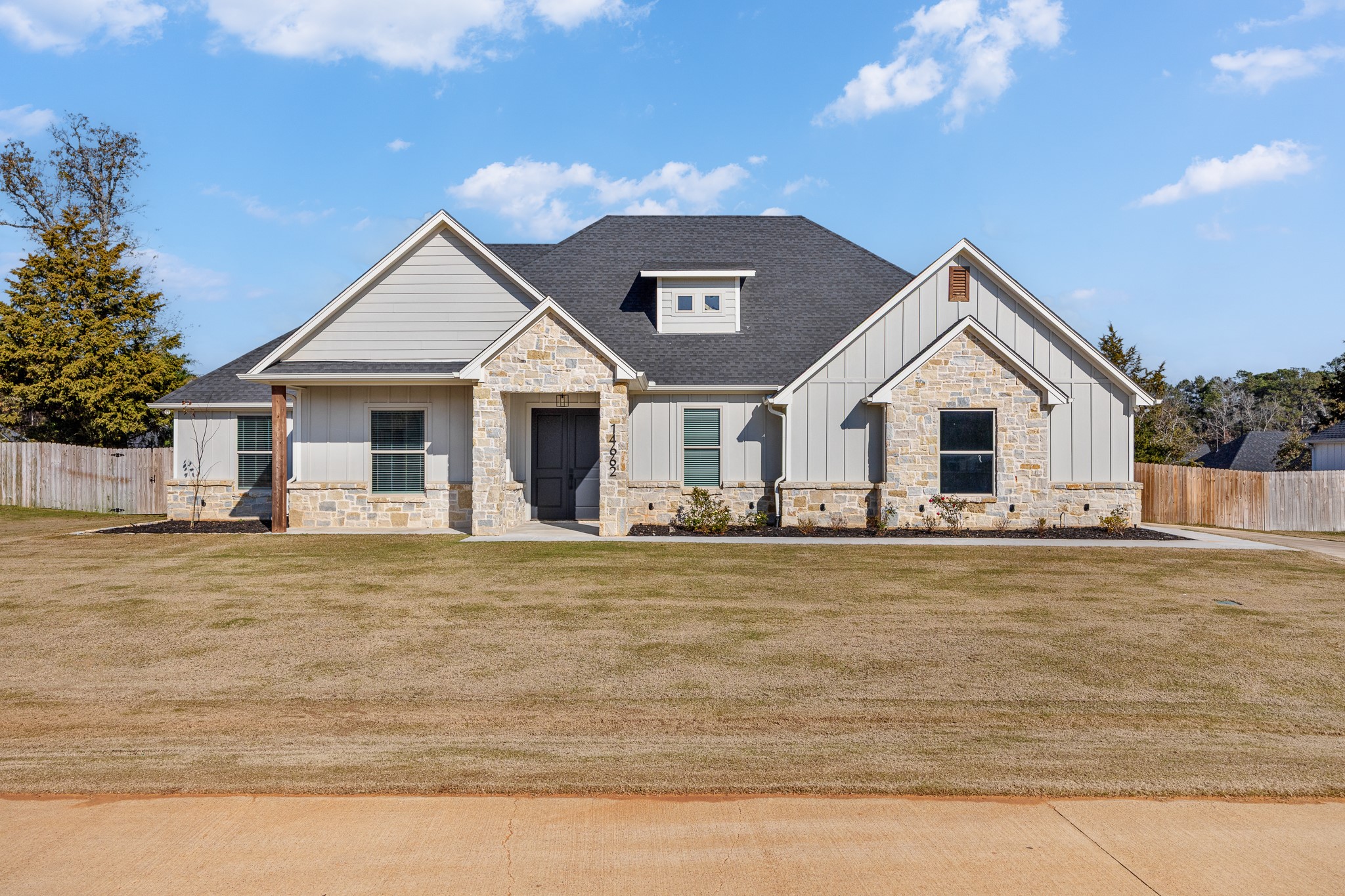 14662 Woodland Creek Tyler TX 75706