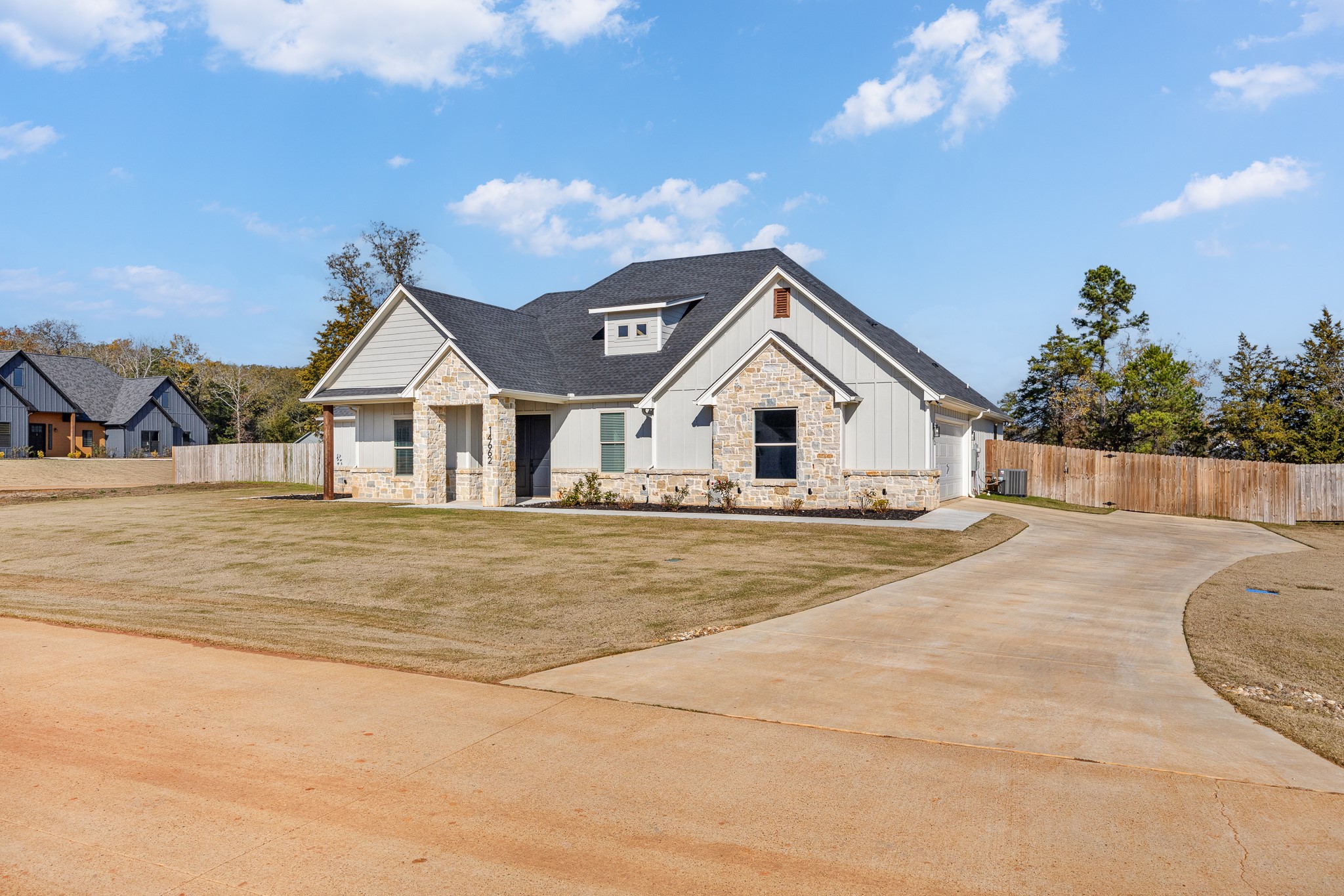 14662 Woodland Creek Tyler TX 75706