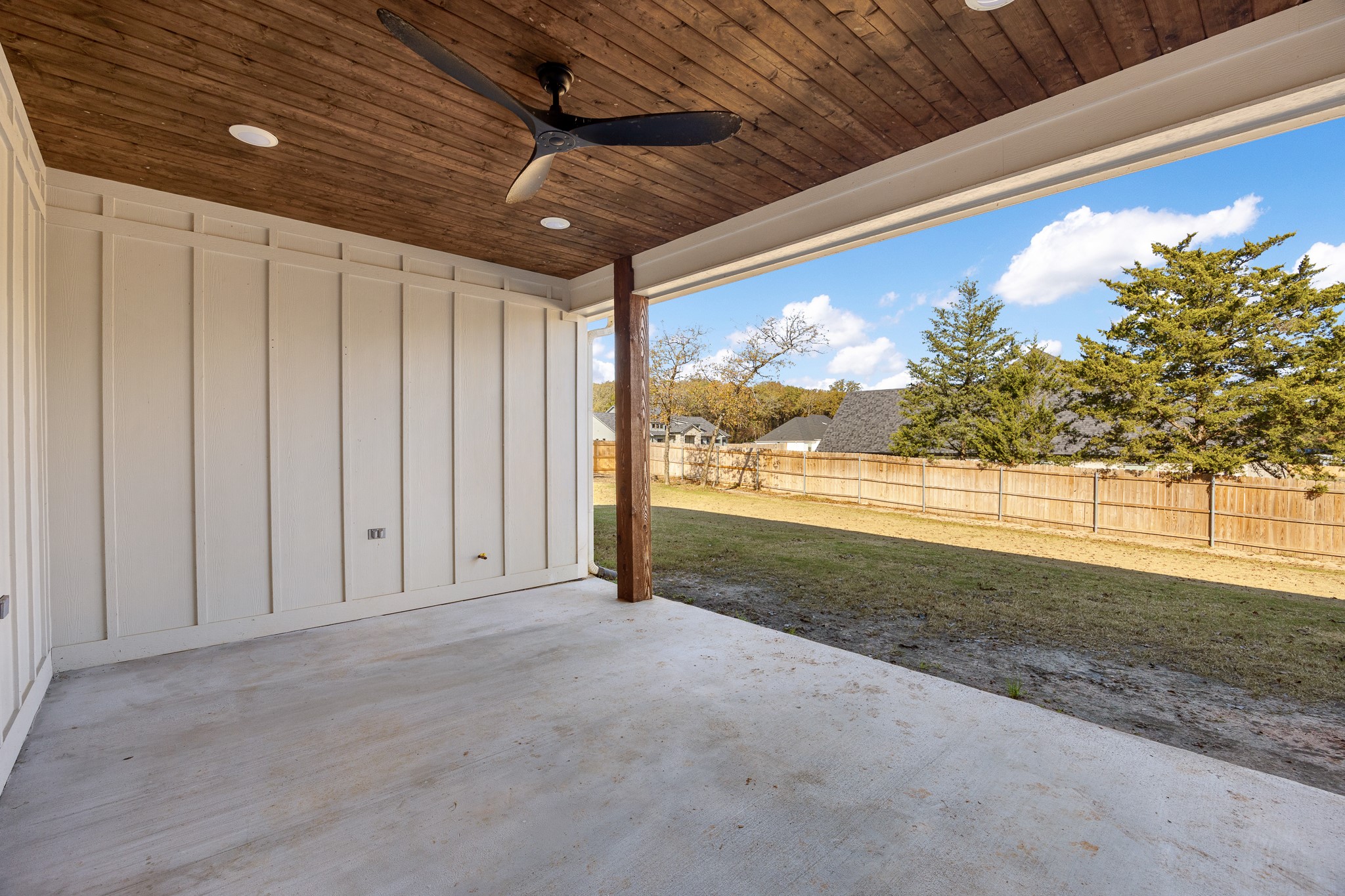 14662 Woodland Creek Tyler TX 75706