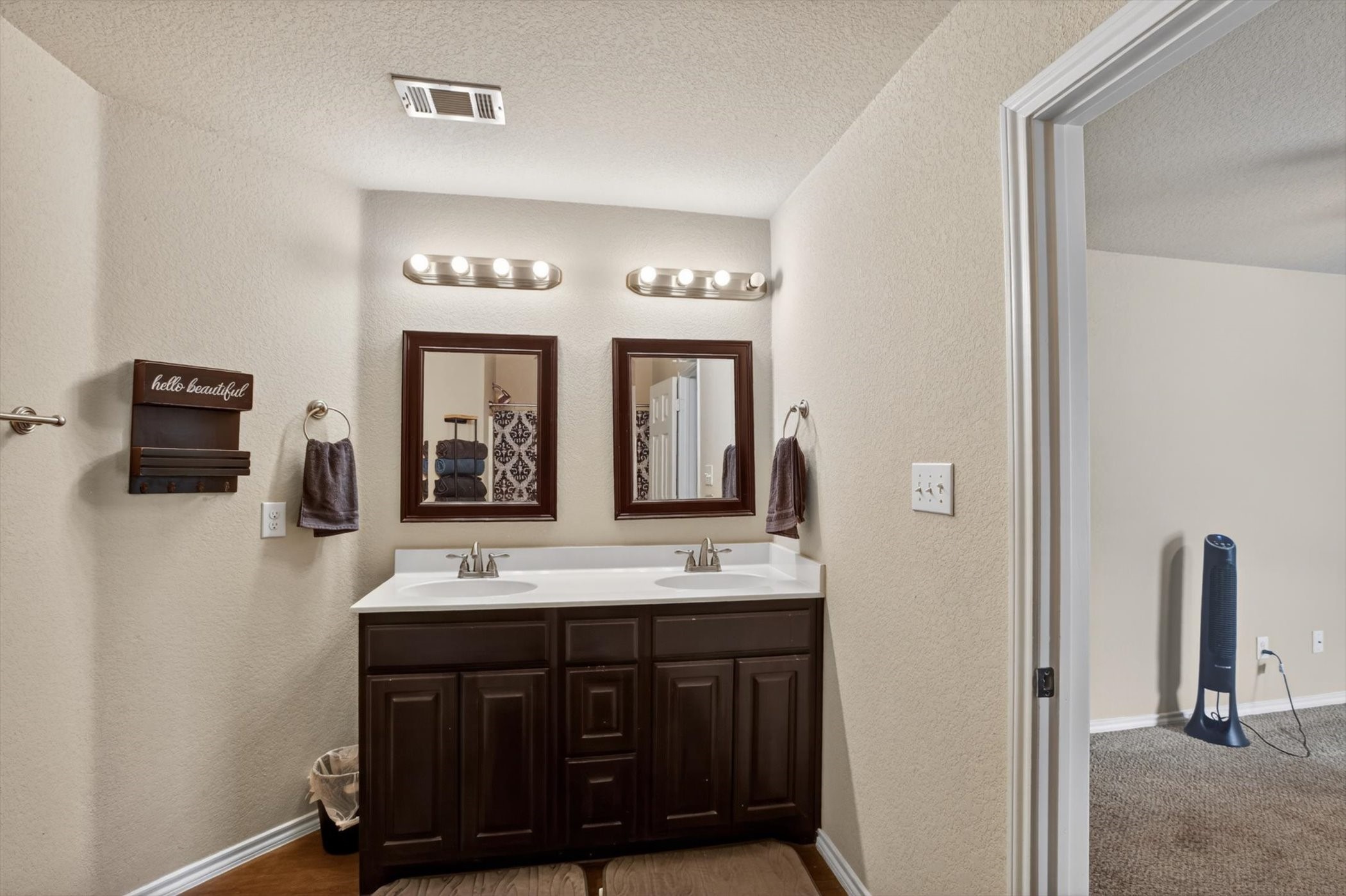 1609 Village Park Trail Burleson TX 76028