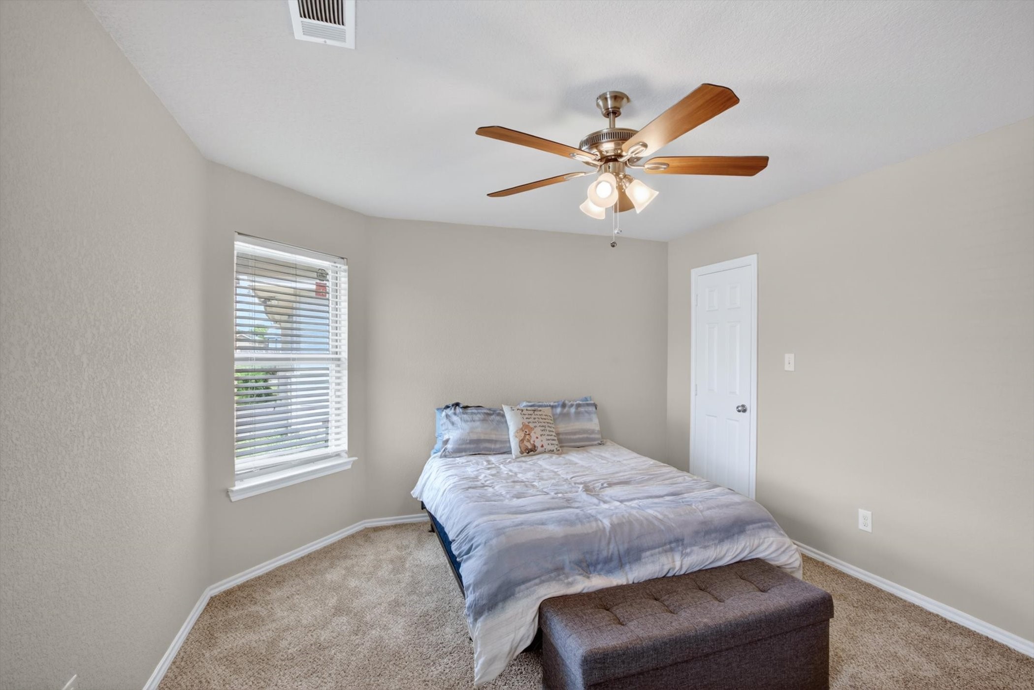1609 Village Park Trail Burleson TX 76028