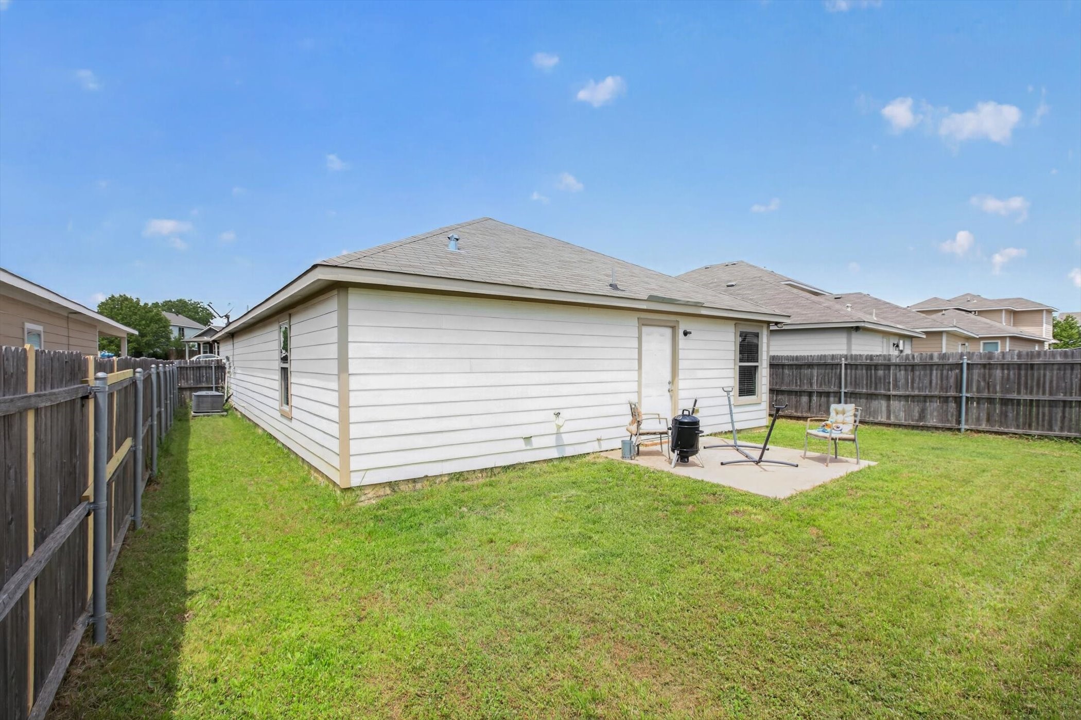 1609 Village Park Trail Burleson TX 76028