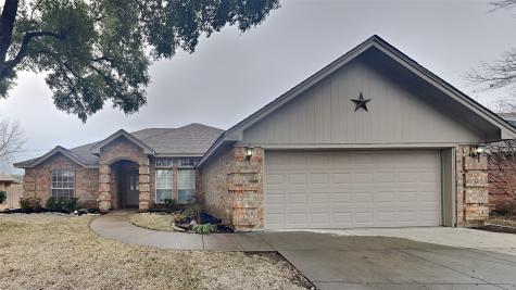 7040 Buenos Aires Drive North Richland Hills TX 76180