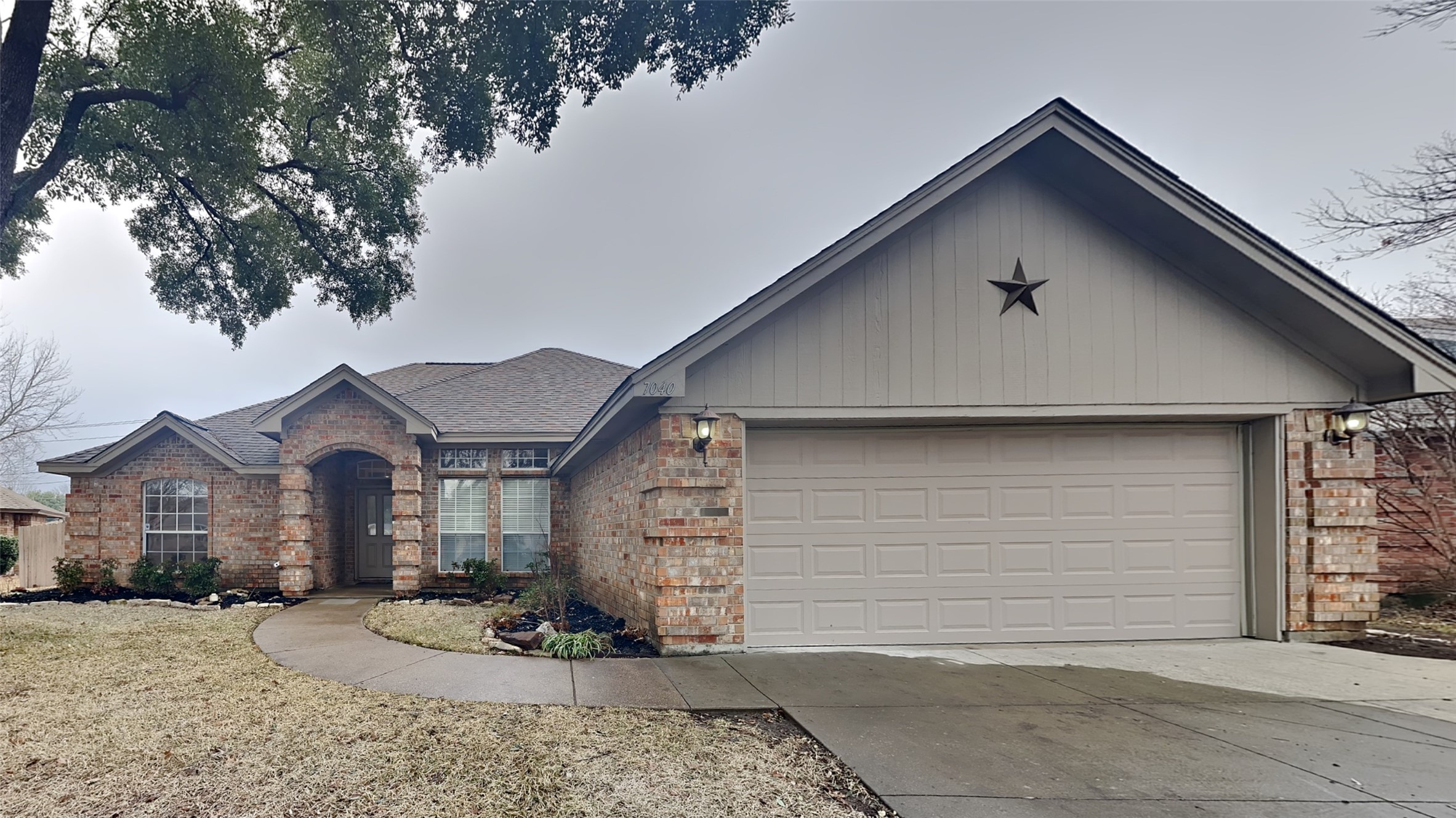 7040 Buenos Aires Drive North Richland Hills TX 76180