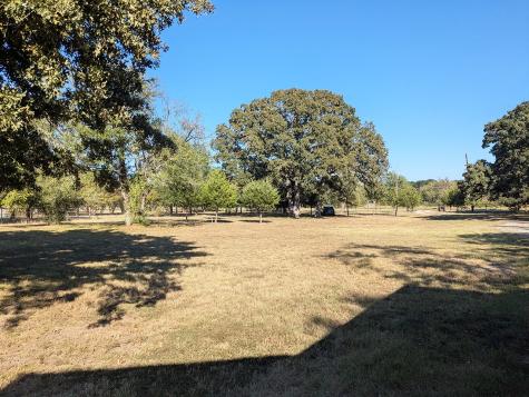 5019 N State Highway 78 Bonham TX 75418