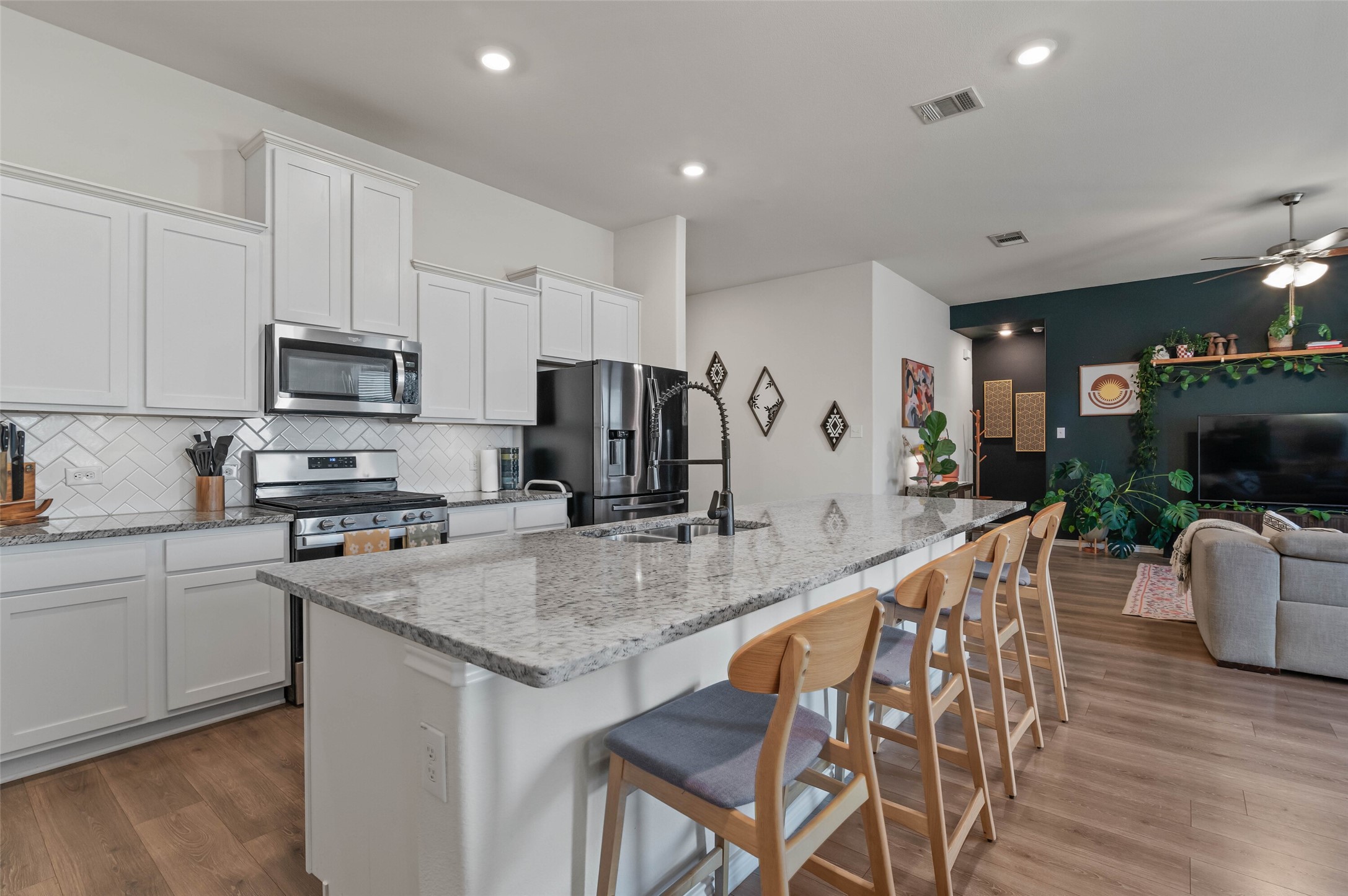 3816 Waldorf Drive Denton TX 76208