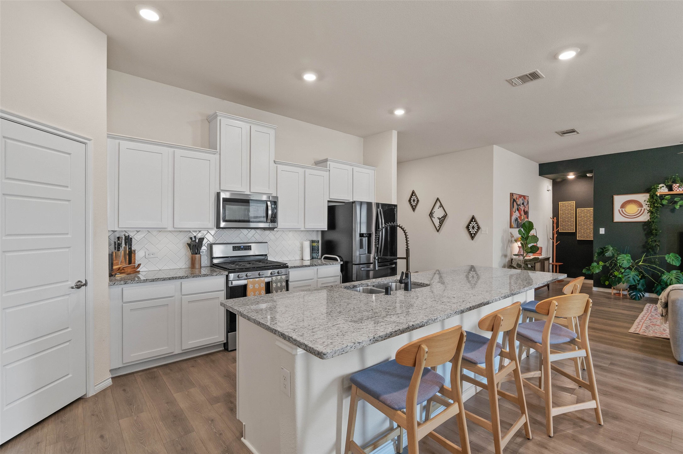 3816 Waldorf Drive Denton TX 76208
