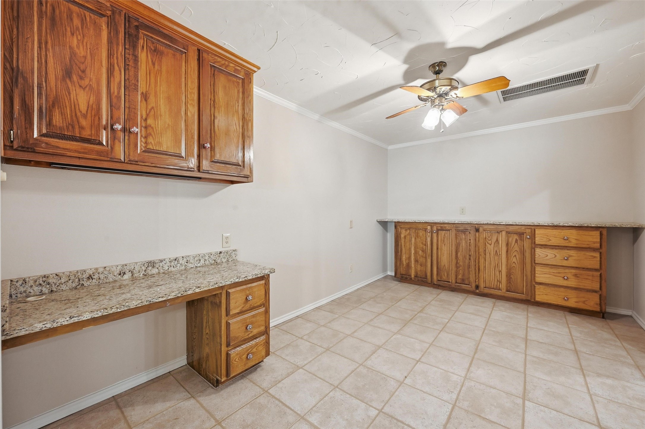 6208 Windsong Drive Arlington TX 76001